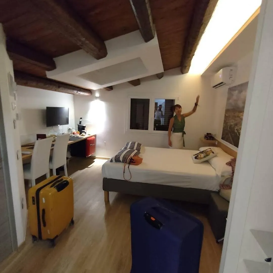 San Francesco Rooms And Apartment With Terrace In Palermo Locazione Turistica 2*,  Italy