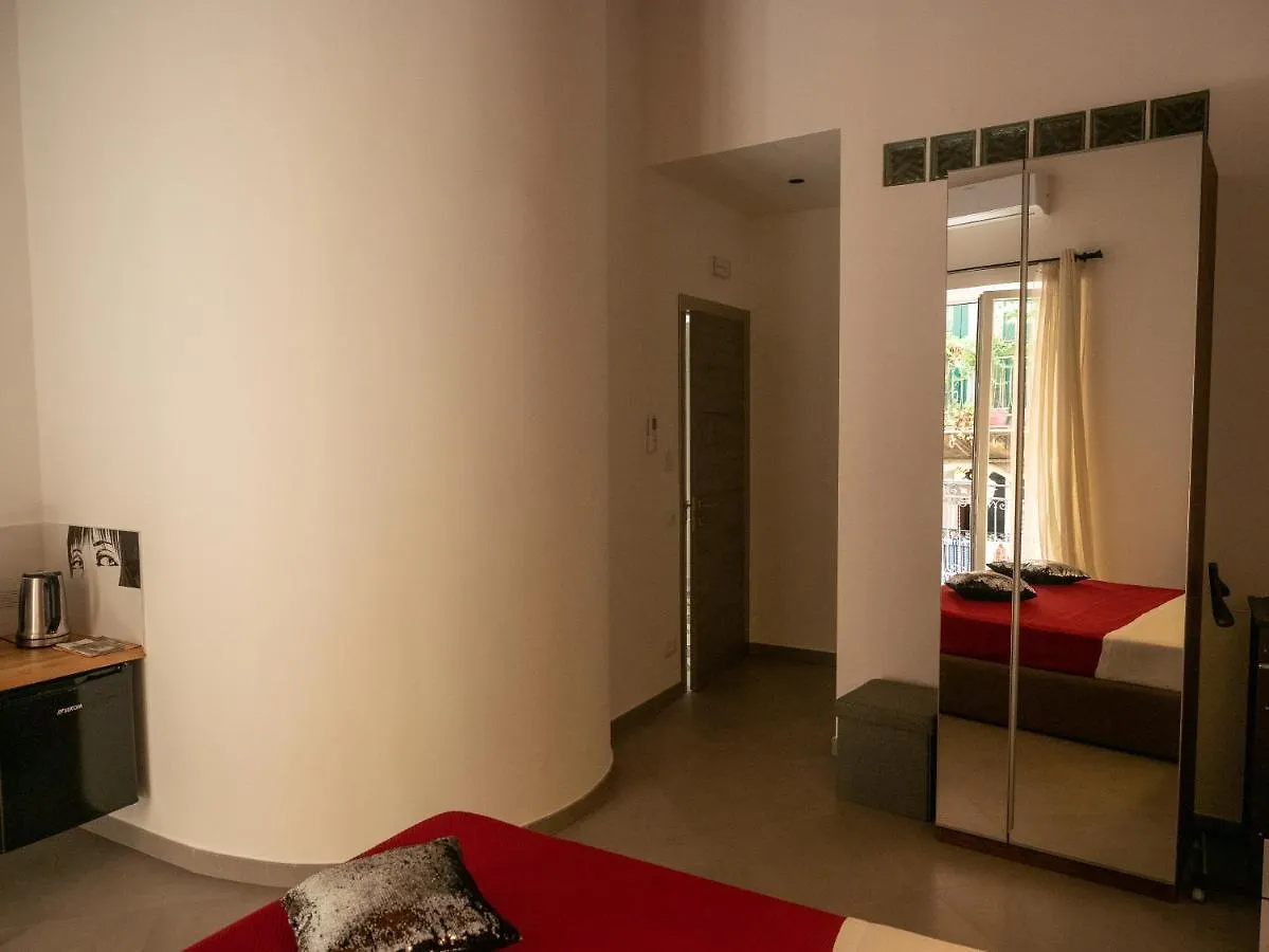 San Francesco Rooms And Apartment With Terrace In Palermo Locazione Turistica