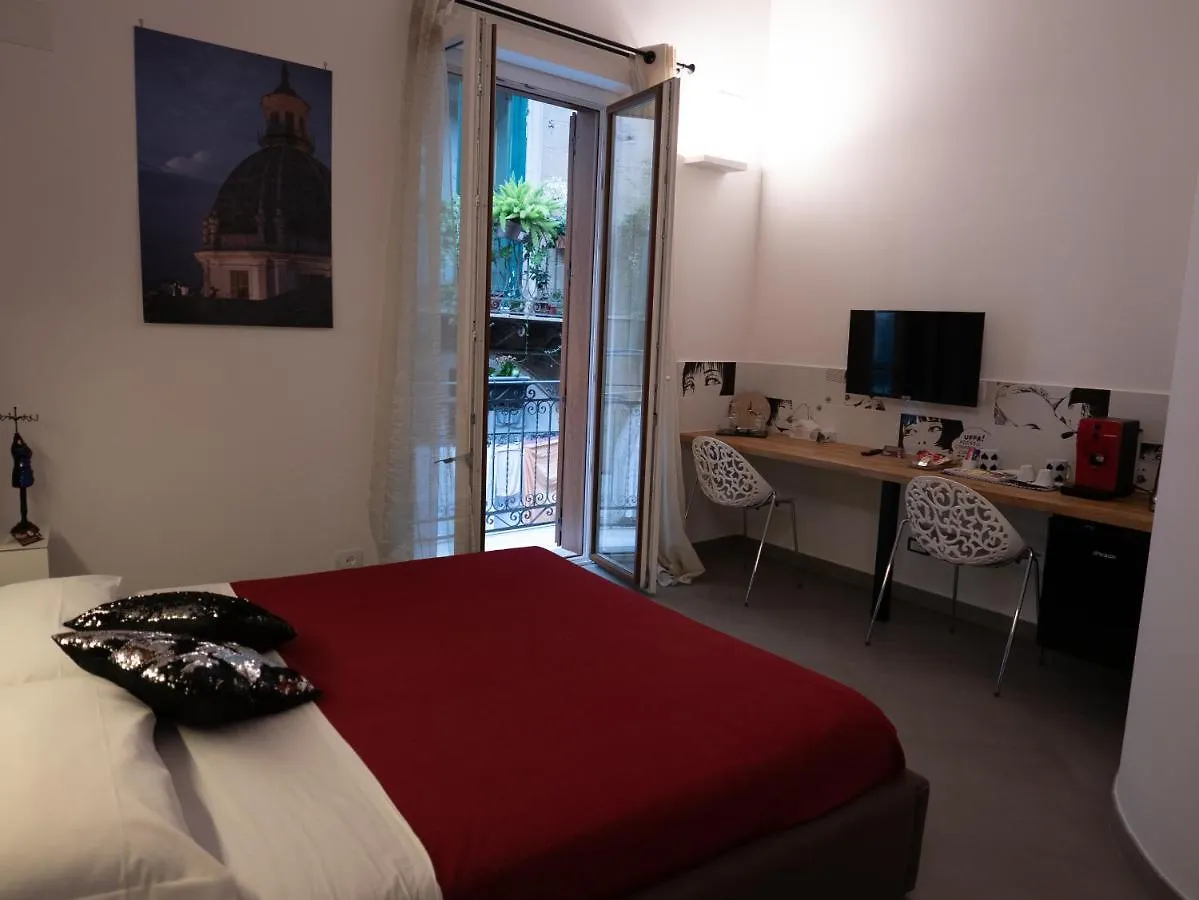 San Francesco Rooms And Apartment With Terrace In Palermo Locazione Turistica